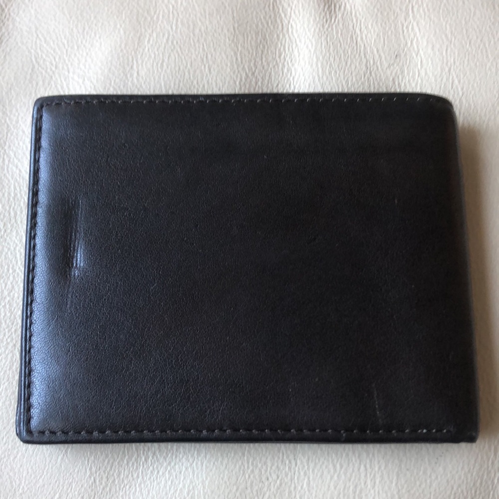 Nautica Black Leather Wallet - Picture 2 of 8